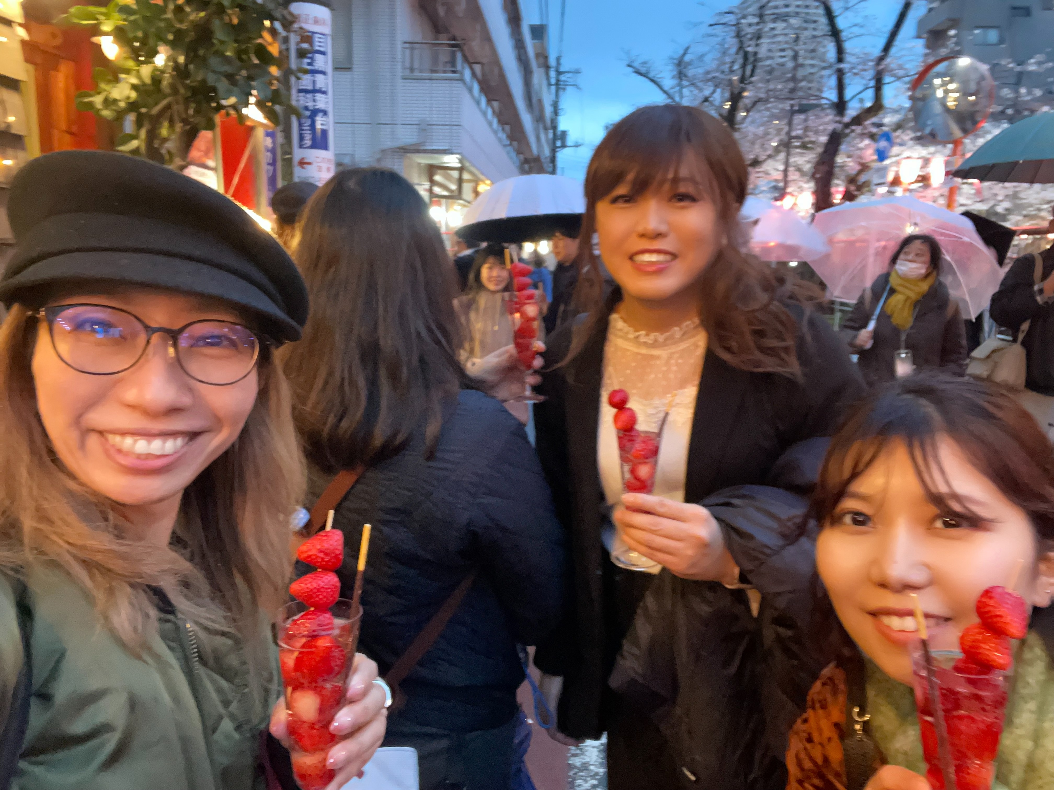 4人で楽しくおでかけ♡ 4人で楽しくおでかけ♡