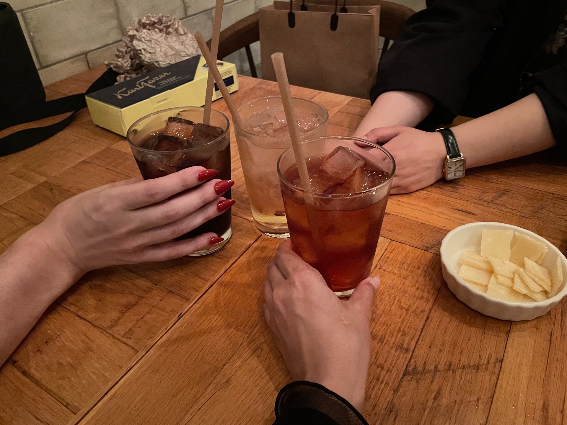 女子会楽しいよ♡ 女子会楽しいよ♡